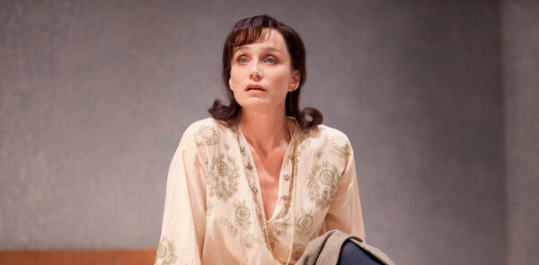 Kristin Scott Thomas to star in West End revival of The Audience
