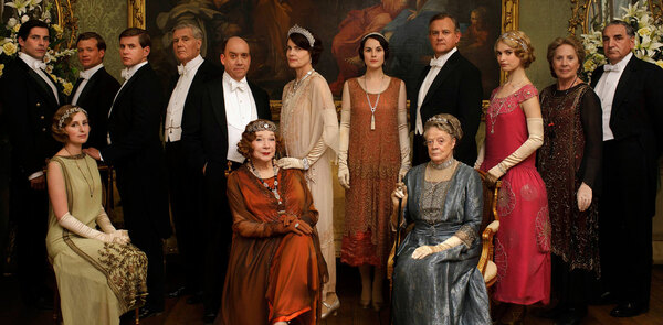 ITV lines up fifth series of Downton Abbey for 2014