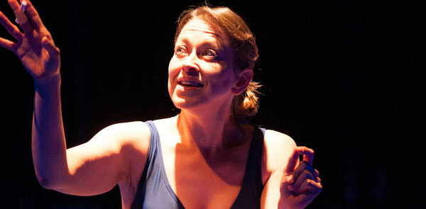 Nicola Walker to lead cast of Young Vic's A View from the Bridge