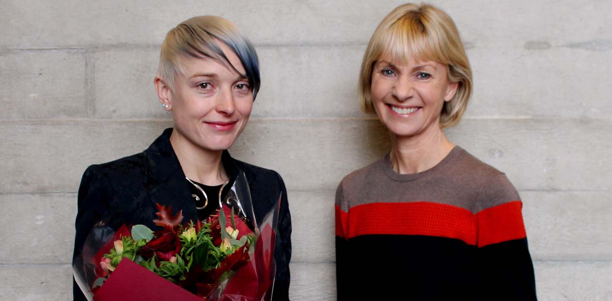 Dawn King (l) with Kate Mosse (r). Photo: Lena Zimmer