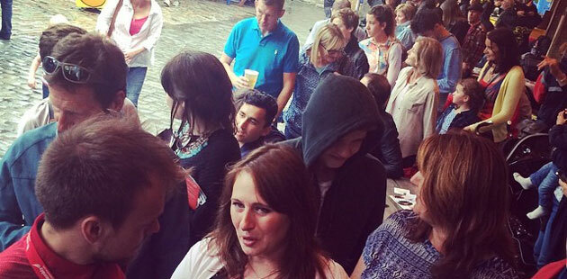 Queues waiting to see an Edinburgh performance. Photo: Stuart Piper