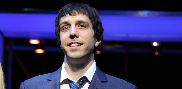 Alex Gaumond to replace Rufus Hound in Dirty Rotten Scoundrels