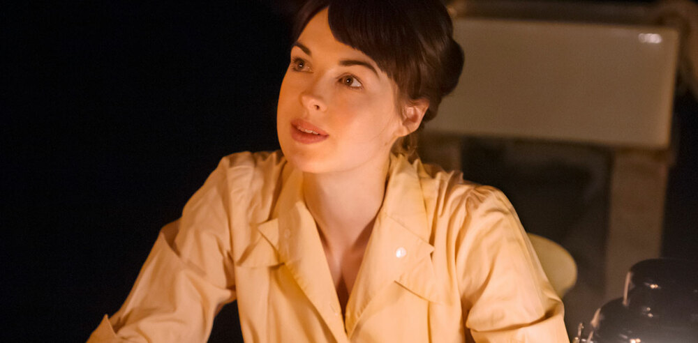 Jessica Raine in Roots. Photo: Stephen Cummiskey