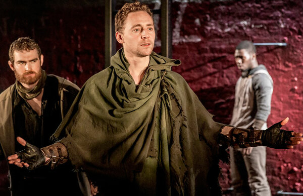 Tom Hiddleston and Josie Rourke create Coriolanus audio commentary