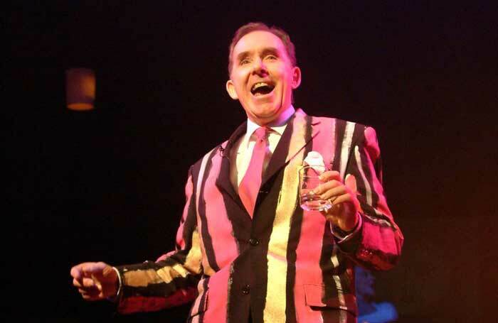 Sean Scanlan in The Entertainer at Glasgow Citizens Theatre in 2003. Photo: Richard Campbell for Citizens Theatre