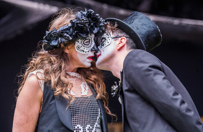 Kirsty Bushell and Edward Hogg in Romeo and Juliet at Shakespeare's Globe, London. Photo: Tristram Kenton