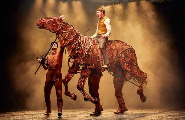 War Horse to return to National Theatre for First World War commemoration