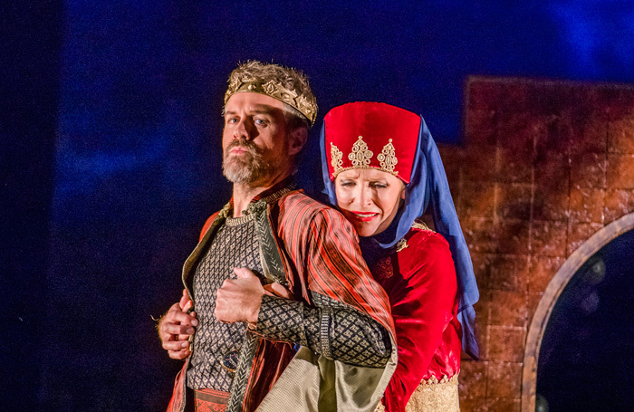 Grant Doyle and Ellie Laugharne in Radamisto at Hackney Empire. Photo: Tristram Kenton