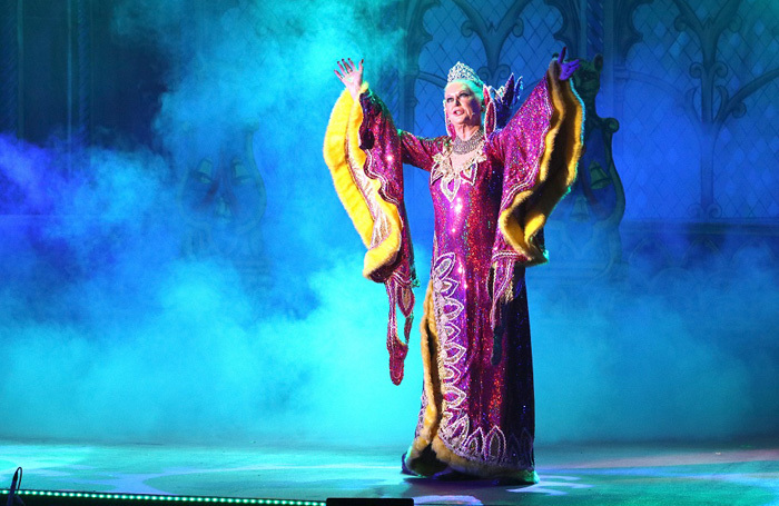 Kim Woodburn in Snow White and the Seven Dwarfs at Epstein Theatre, Liverpool. Photo: David Munn