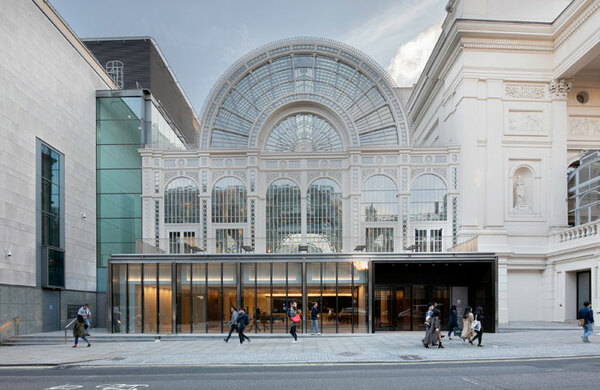 Stage manager sues Royal Opera House for £200k over falling curtain