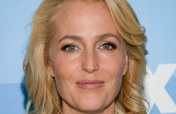 Gillian Anderson and Damian Lewis among stars appearing in Park Theatre murder mystery show