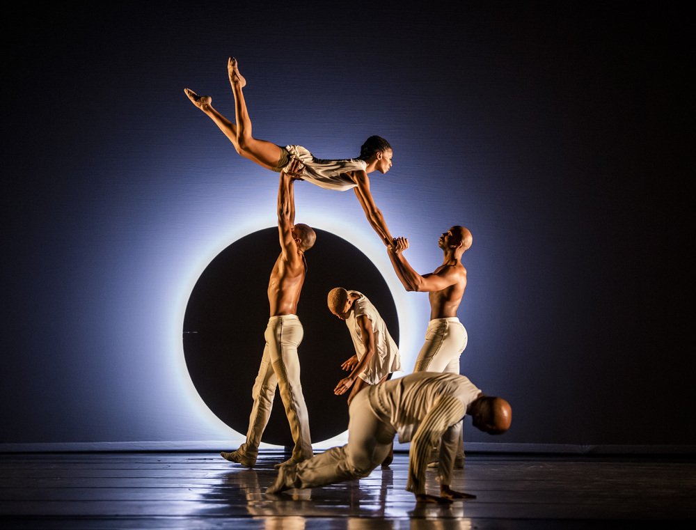 A scene from En by Alvin Ailey American Dance Theater at Sadler's Wells. Photo: Tristram Kenton