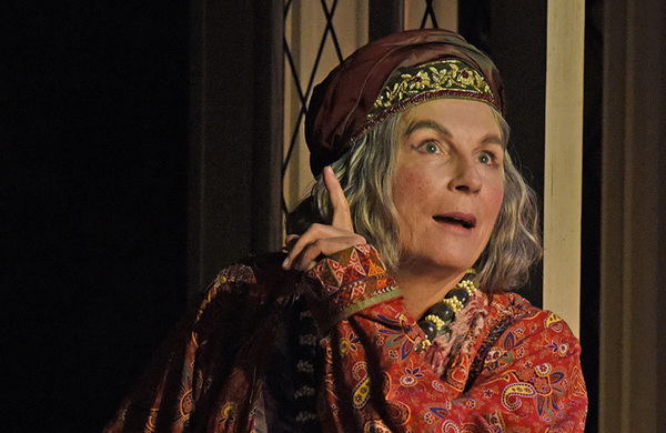 Blithe Spirit starring Jennifer Saunders announces West End transfer