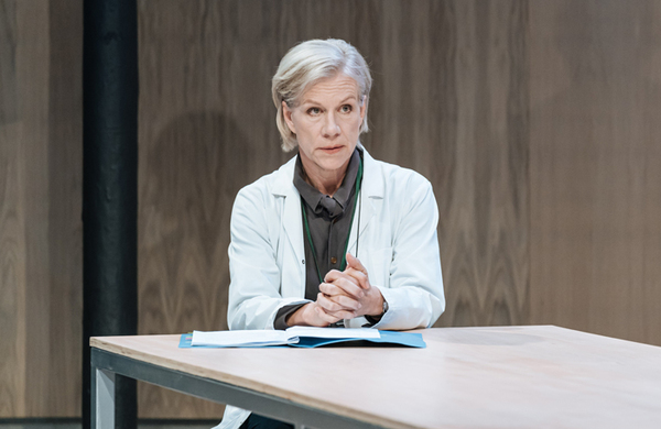 The Doctor starring Juliet Stevenson announces West End transfer