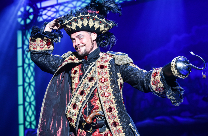 Bill Ward in Peter Pan at Derby Arena