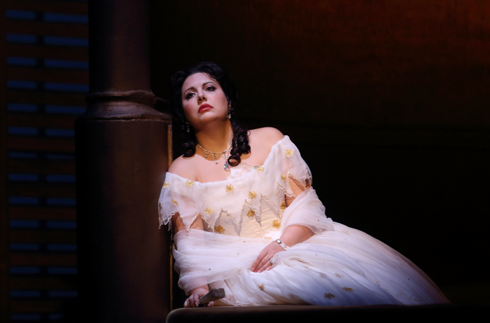 Hrachuhí Bassénz in La Traviata at Royal Opera House. Photo: Catherine Ashmore