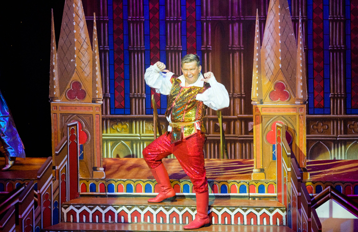 Greg McHugh in Snow White at the SEC, Glasgow