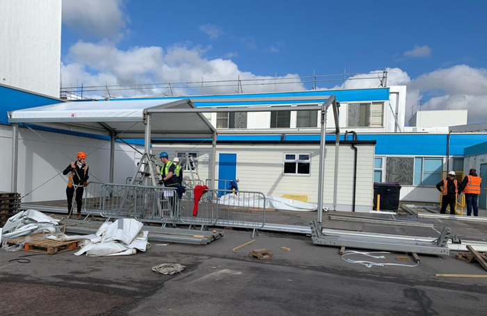 People Powered volunteers build additional patient screening units at Stoke Mandeville Hospital
