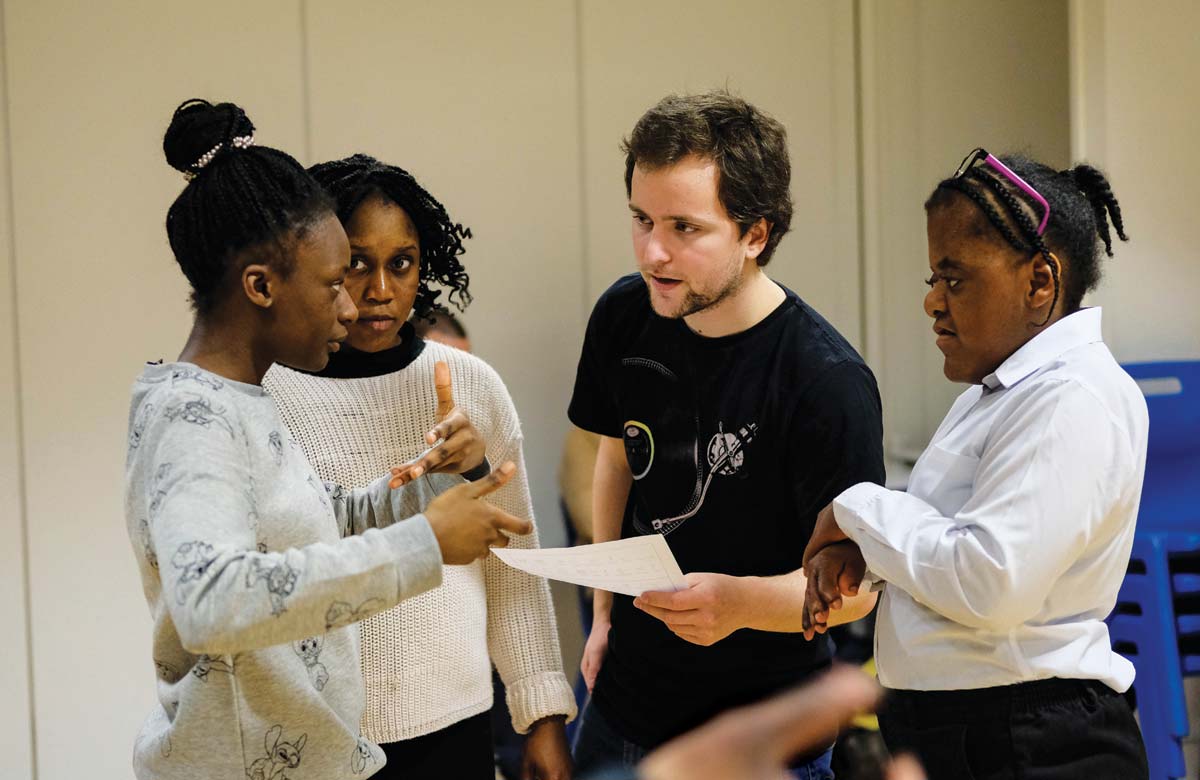 Students in a NYT workshop. Photo: Alessandra Davison 