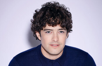 Lee Mead to star in 2022 Fat Friends the Musical tour