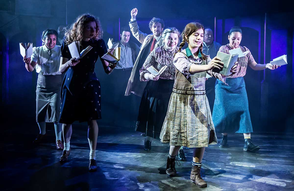 Niamh Palmer and cast in The Book Thief at Octagon Theatre, Bolton. Photo: Pamela Raith