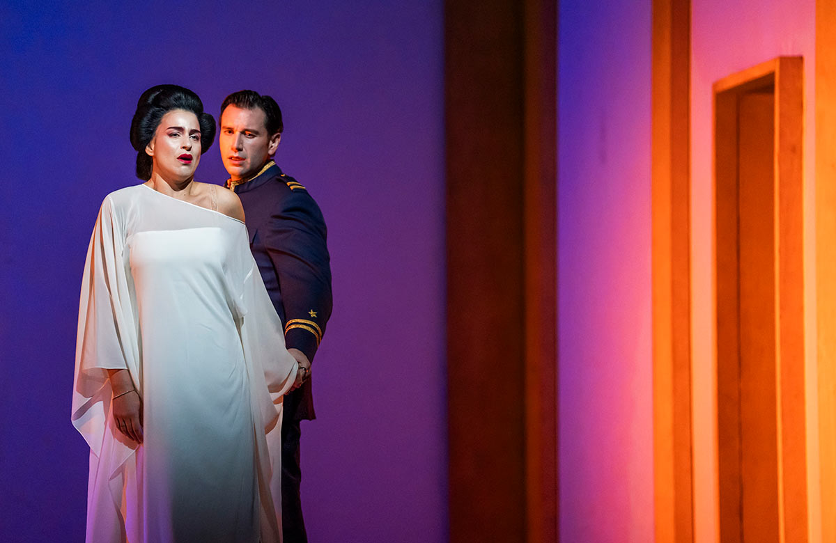 Madama Butterfly review