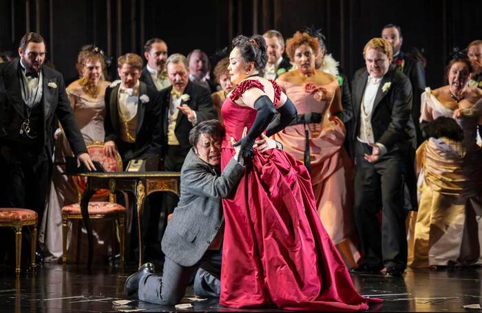 Ji-Min Park and Hye-Youn Lee in La Traviata at Theatre Royal Glasgow, Glasgow. Photo: James Glossop